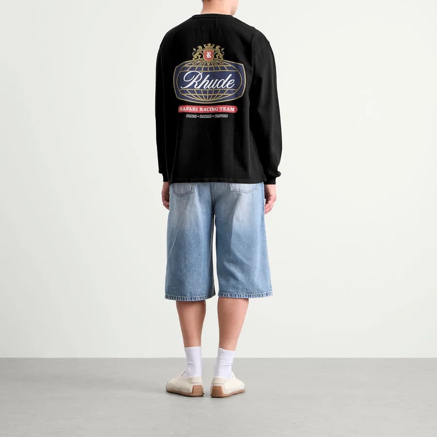 Safari Crest Long Sleeve T-Shirt — Vintage Black / Blue / Red — on model
